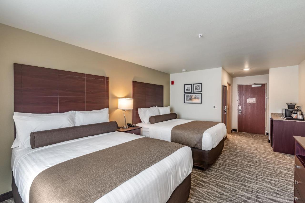 Cobblestone Hotel & Suites Hartford Exteriér fotografie