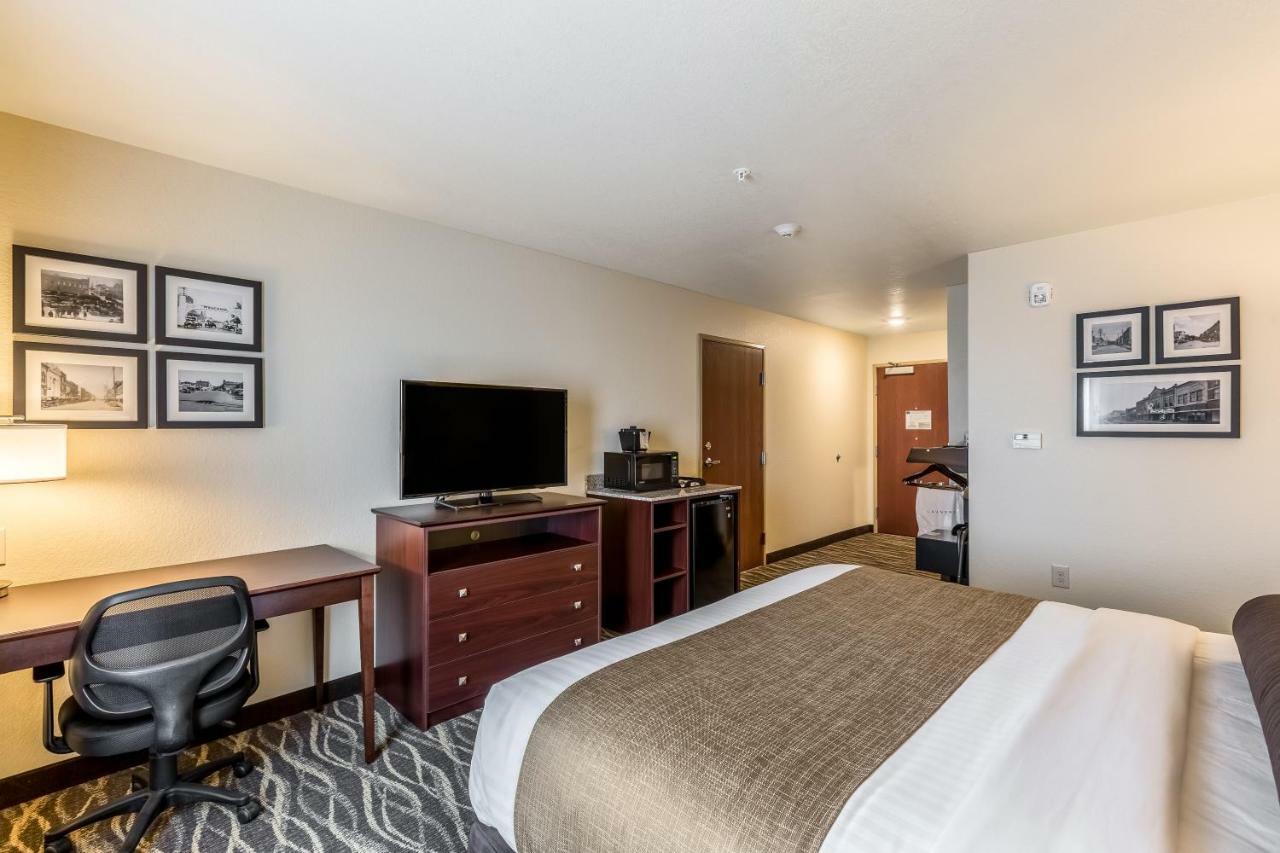 Cobblestone Hotel & Suites Hartford Exteriér fotografie